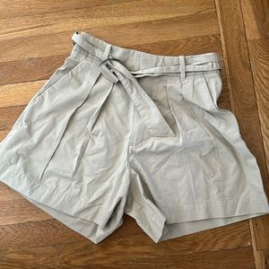 Abercrombie & Fitch Belted Shorts NEW WITH TAGS!!!